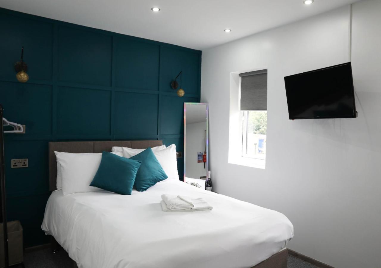 Cb Stays - Private Rooms With Ensuite And Kitchenette In פטרבורו מראה חיצוני תמונה
