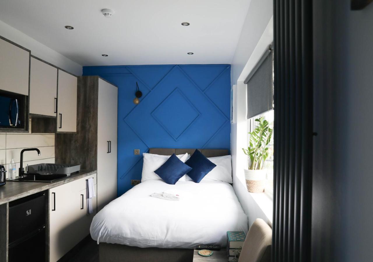 Cb Stays - Private Rooms With Ensuite And Kitchenette In פטרבורו מראה חיצוני תמונה