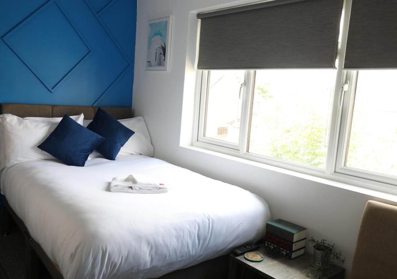 Cb Stays - Private Rooms With Ensuite And Kitchenette In פטרבורו מראה חיצוני תמונה